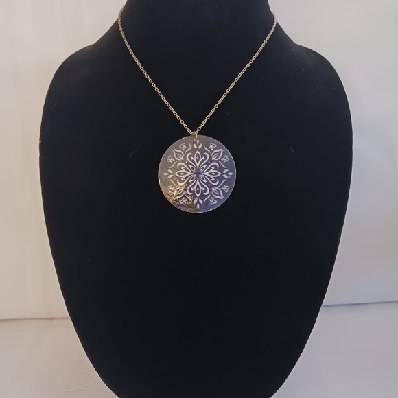 4pc Necklace, Bracelets and Earrings Set - Picture 2 of 10